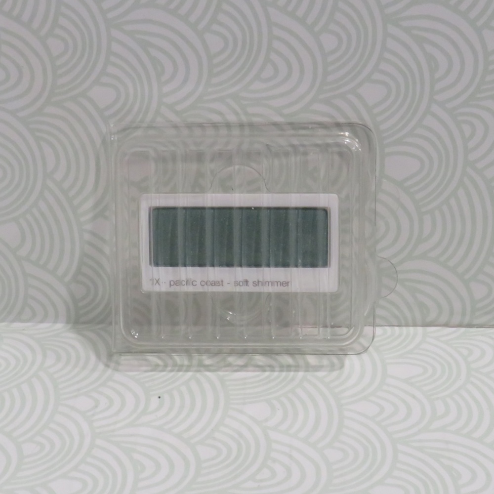 CLINIQUE💥SOFT SHIMMER EYESHADOW #1X PACIFIC COAST REFILL💥 - Picture 3 of 5